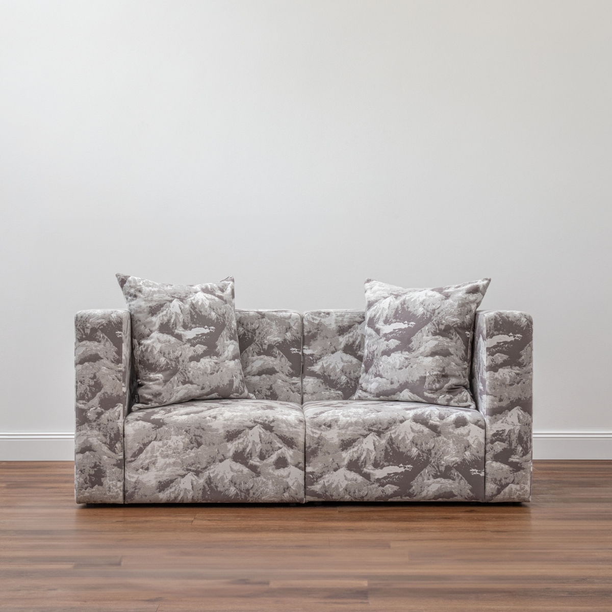 DUBLINO BY VARRODESIGN ESTEBAN 2 Szürke design Kanapé